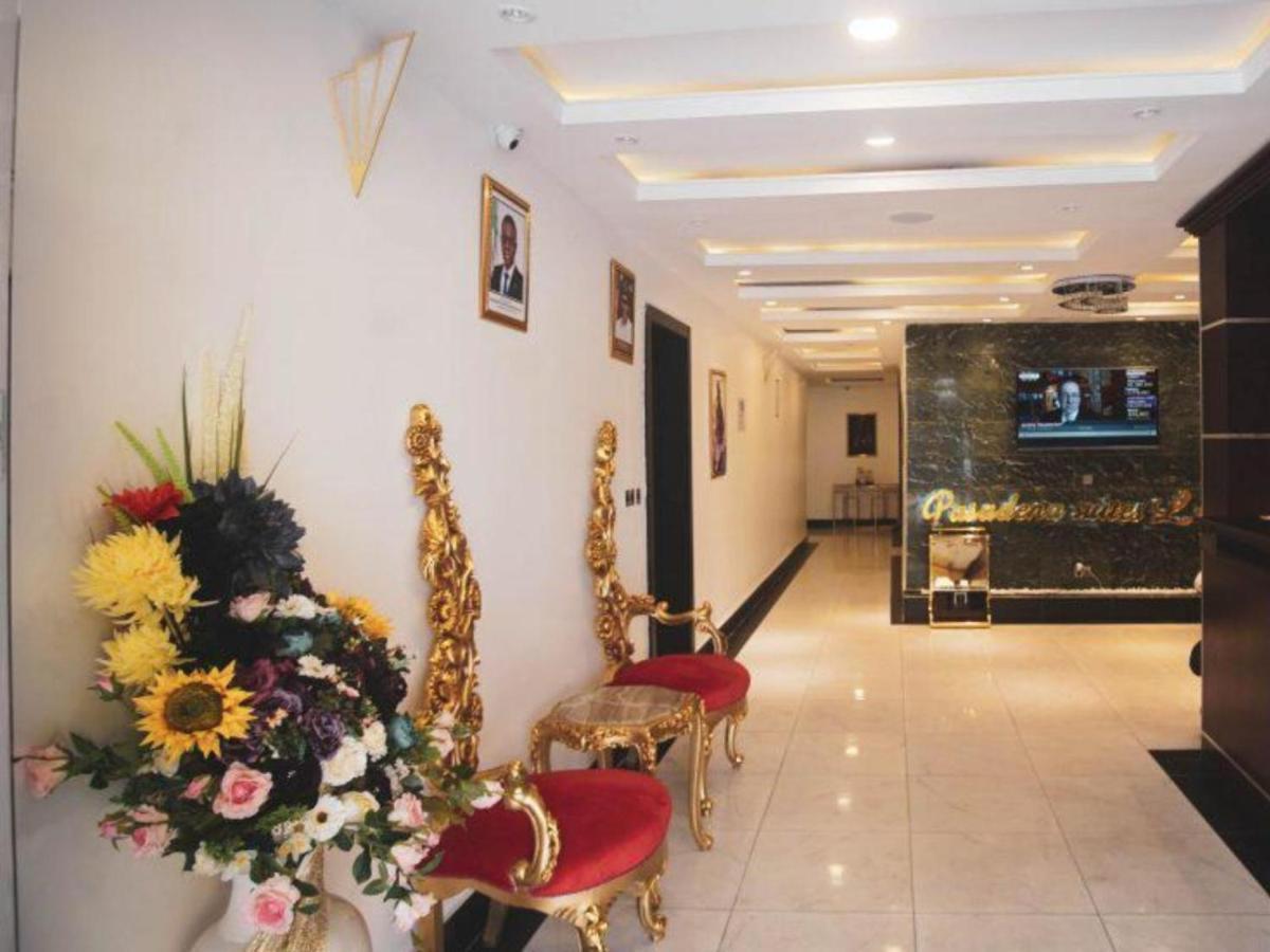 Pasadena Suites Леккі Екстер'єр фото