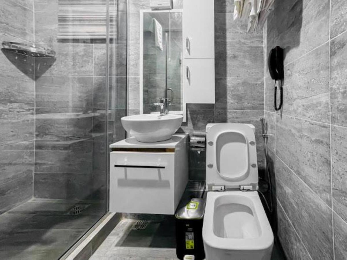 Pasadena Suites Леккі Екстер'єр фото