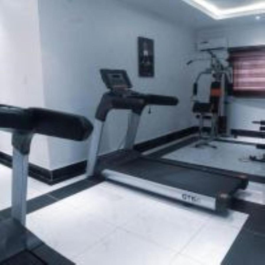 Pasadena Suites Леккі Екстер'єр фото